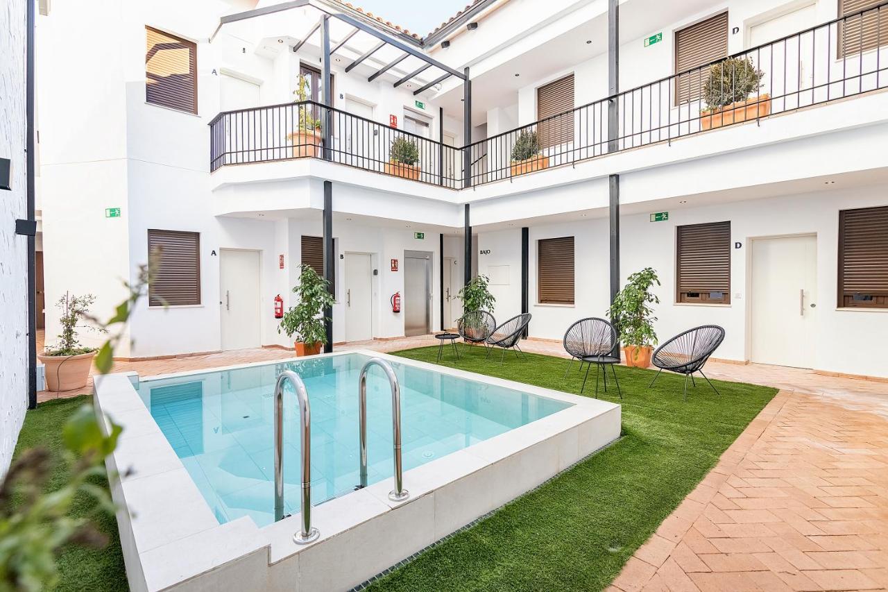 Bhost - Regina Apartment กอร์โดบา ภายนอก รูปภาพ